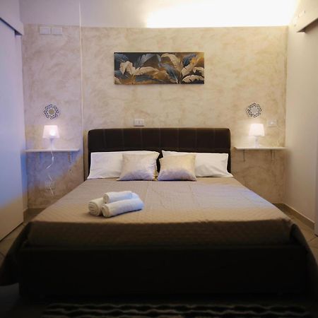 Holiday House Plebiscito カターニア エクステリア 写真